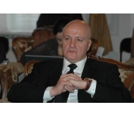 Стефан Шарлопов